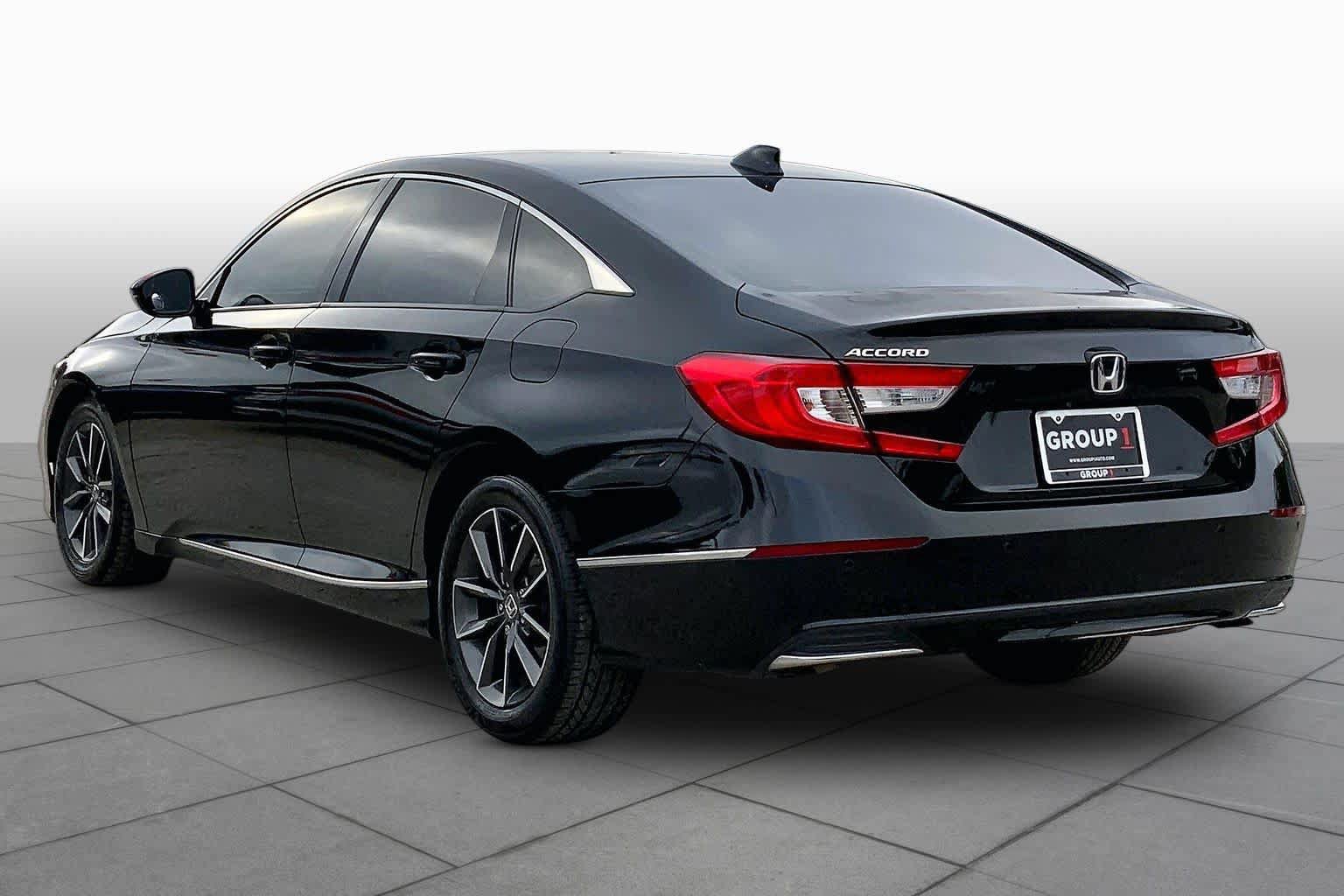 Used 2021 Honda Accord EX-L image 11