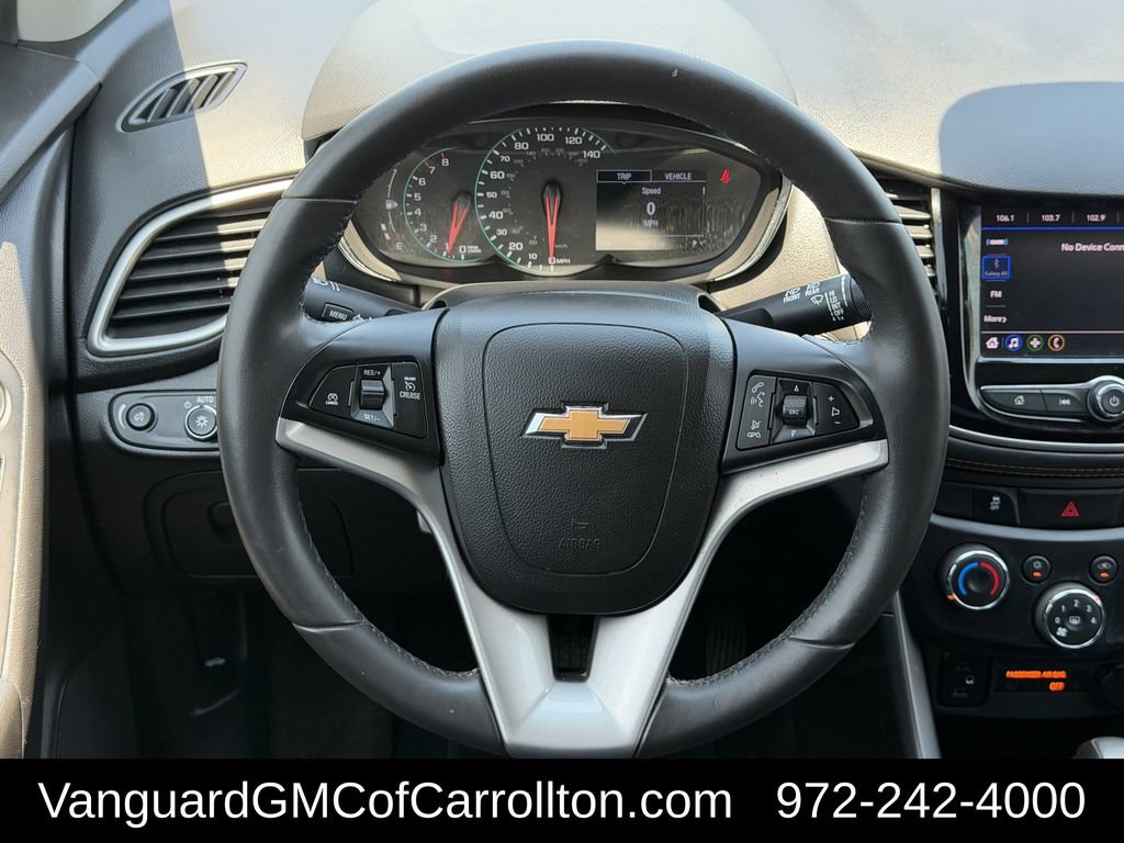 Used 2021 Chevrolet Trax LT w/ LT Convenience Package FWD image 13