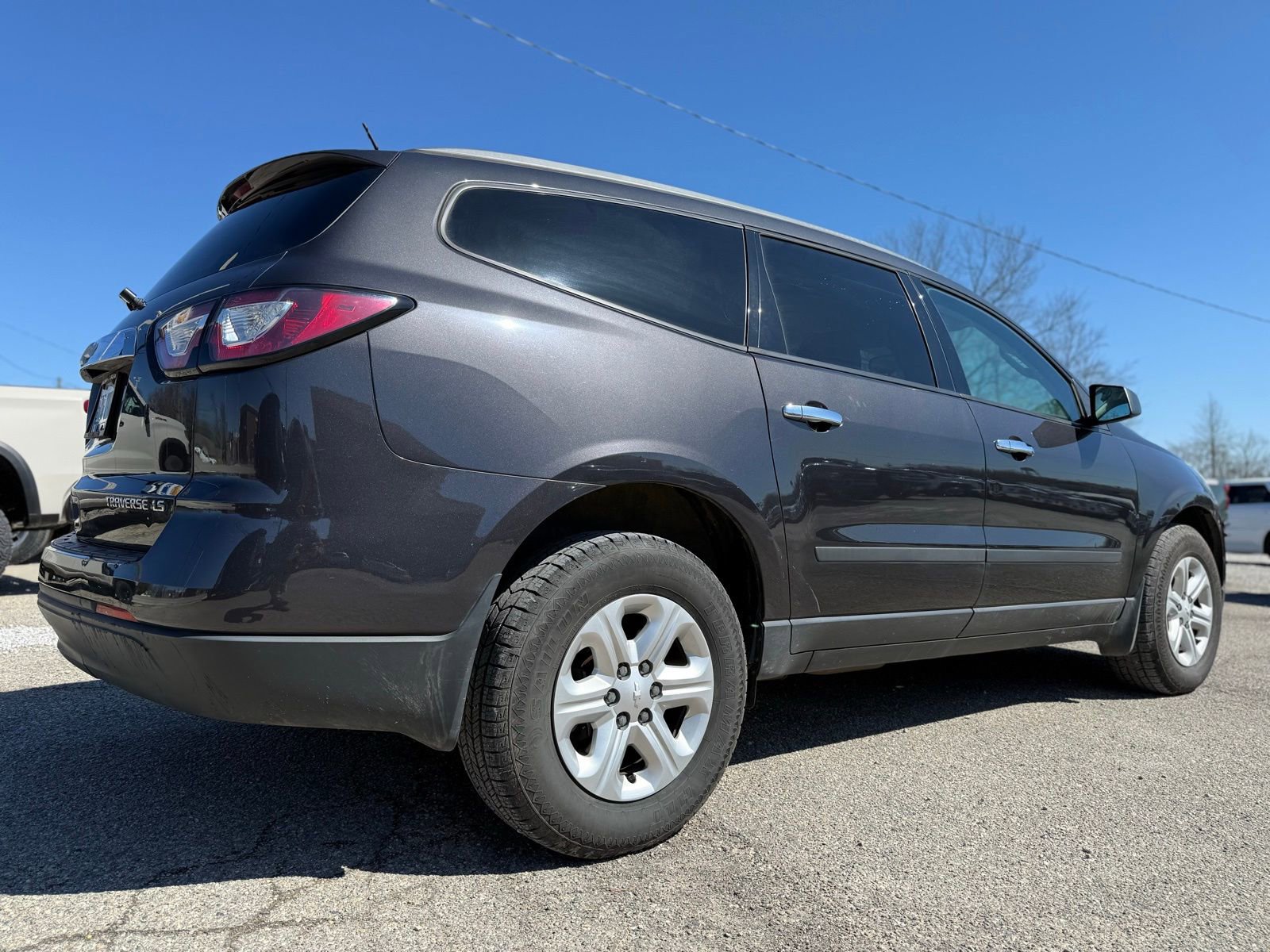 Used 2016 Chevrolet Traverse LS image 15