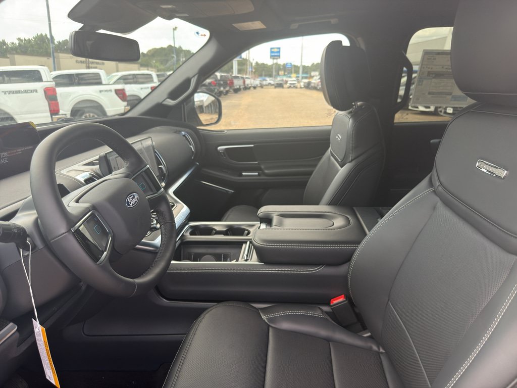 New 2027 Ford Expedition Max Platinum w/ Stealth Appearance Package AWD/4WD image 31