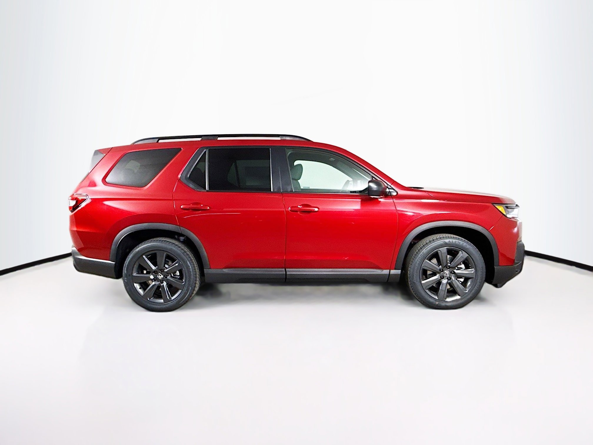 New 2026 Honda Pilot Sport image 2