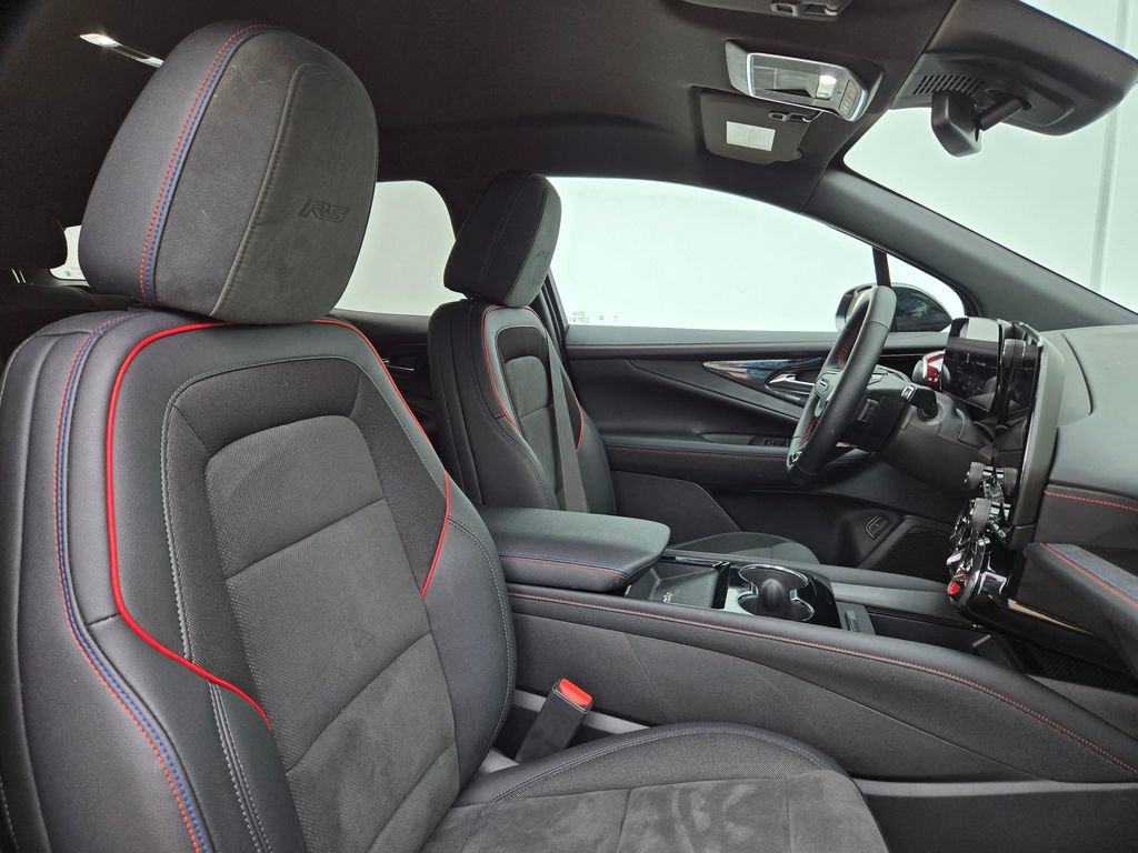 Used 2025 Chevrolet Blazer EV RS image 28