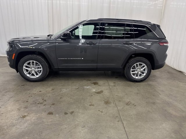 New 2025 Jeep Grand Cherokee Laredo X w/ Luxury Tech Group I image 27
