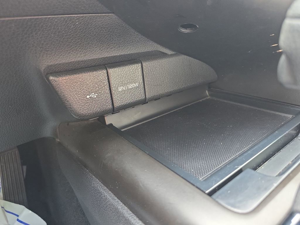Used 2024 Toyota Camry LE FWD image 28