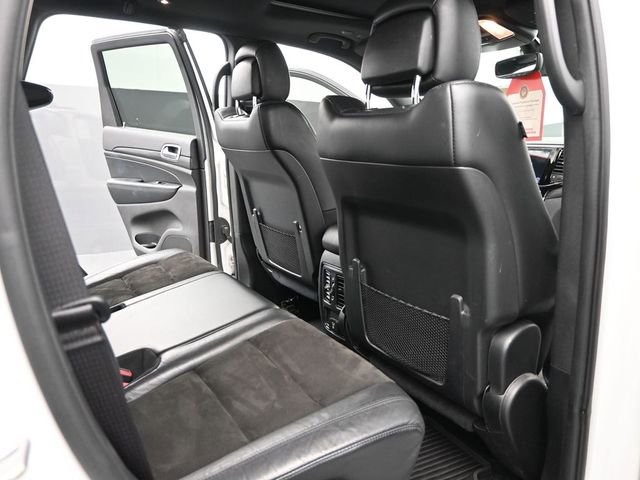 Used 2019 Jeep Grand Cherokee Altitude image 20