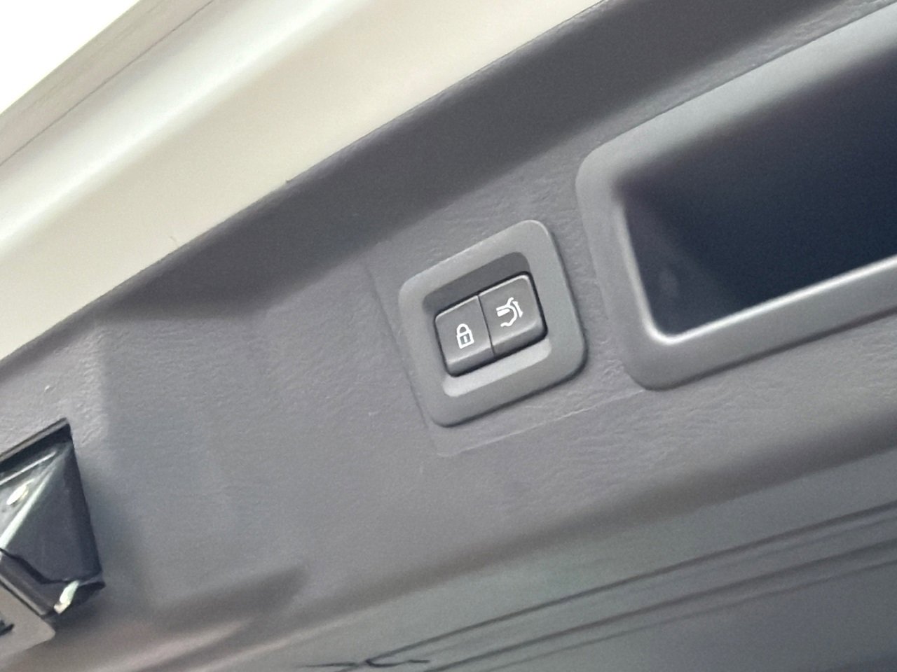 New 2026 MAZDA CX-50 2.5 Hybrid w/ Premium Plus Pkg image 7