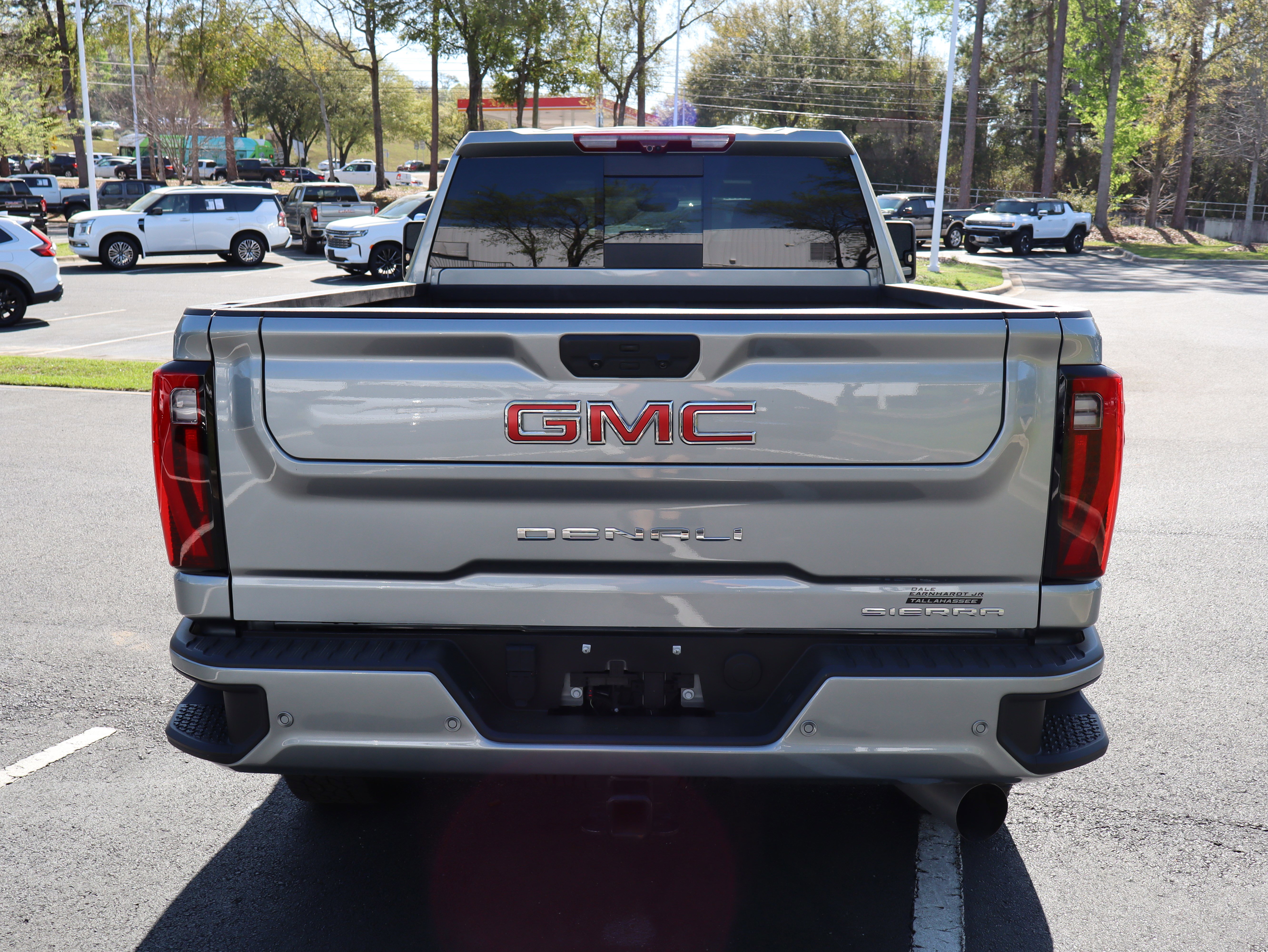 Used 2025 GMC Sierra 2500 Denali w/ Denali Reserve Package image 8