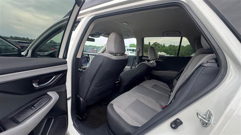 Used 2023 Subaru Outback Premium AWD/4WD image 36