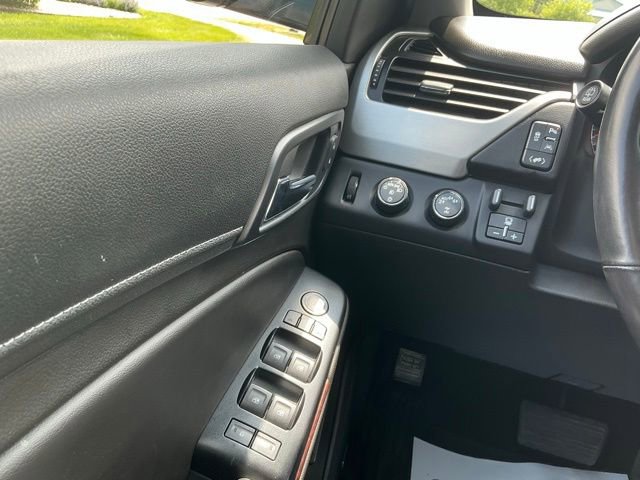 Used 2018 GMC Yukon SLT w/ Open Road Package AWD/4WD image 25
