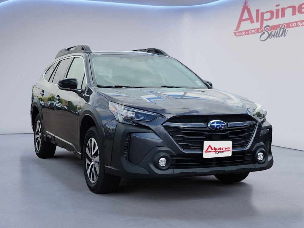 Used 2024 Subaru Outback Premium AWD/4WD image 7