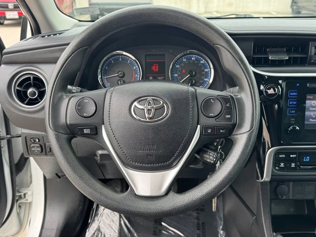 Used 2017 Toyota Corolla LE w/ Carpet Mat Package (TMS) FWD image 20