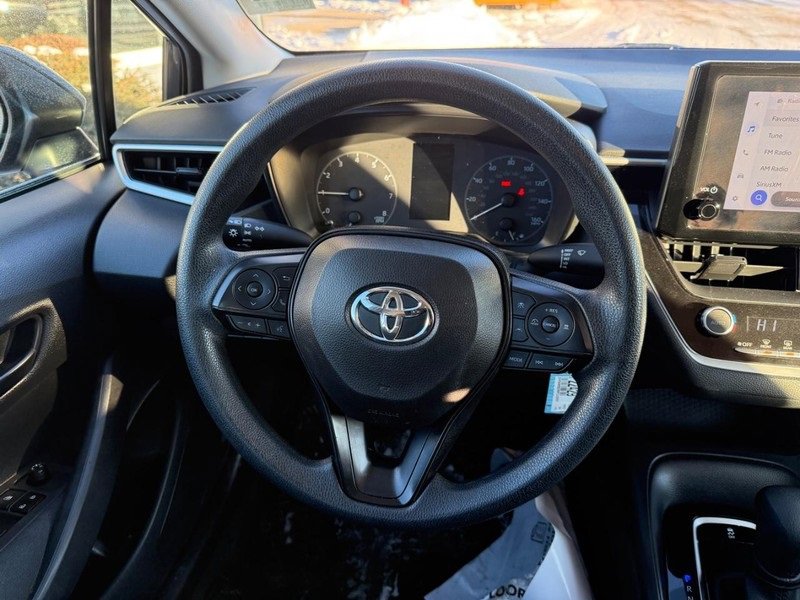 Used 2024 Toyota Corolla LE image 14