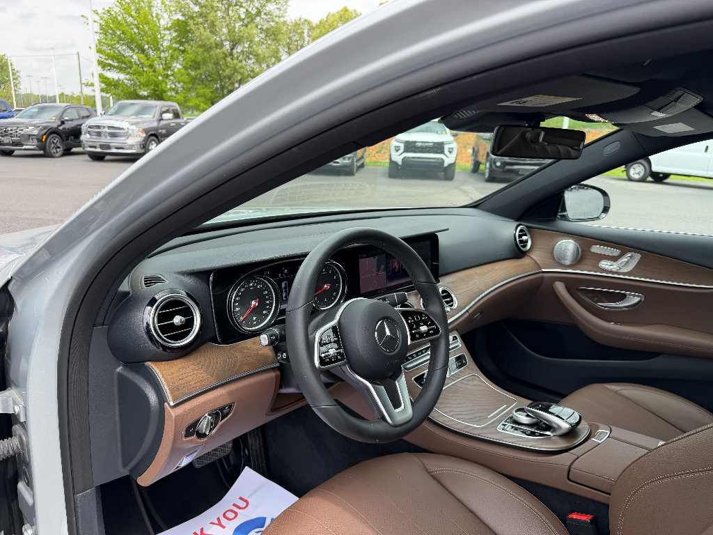 Used 2019 Mercedes-Benz E 300 4MATIC image 37