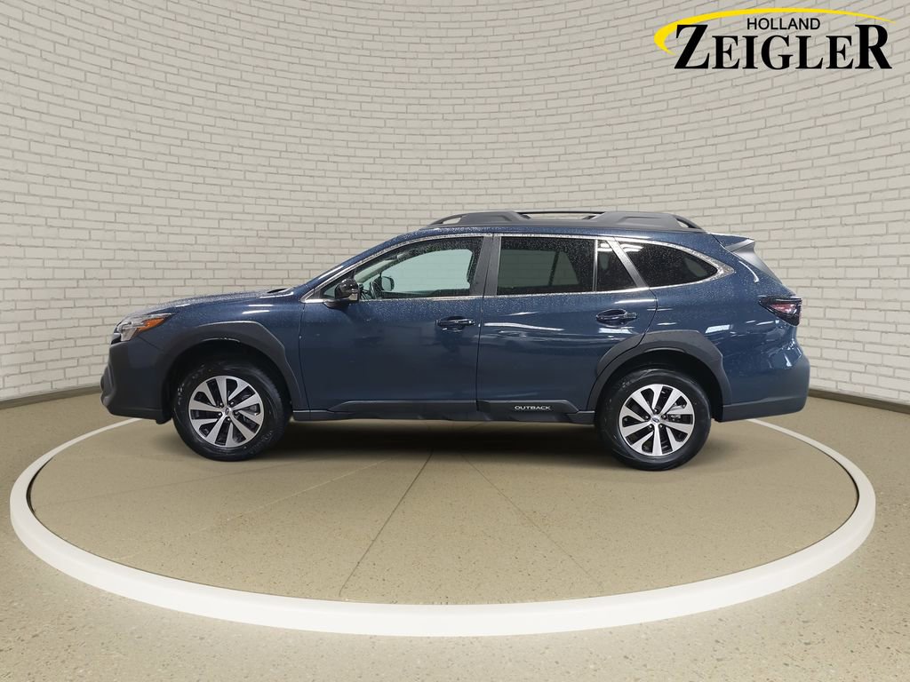 Used 2025 Subaru Outback Premium AWD/4WD image 8