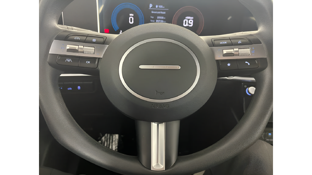 Used 2025 Hyundai Santa Cruz SEL FWD image 20
