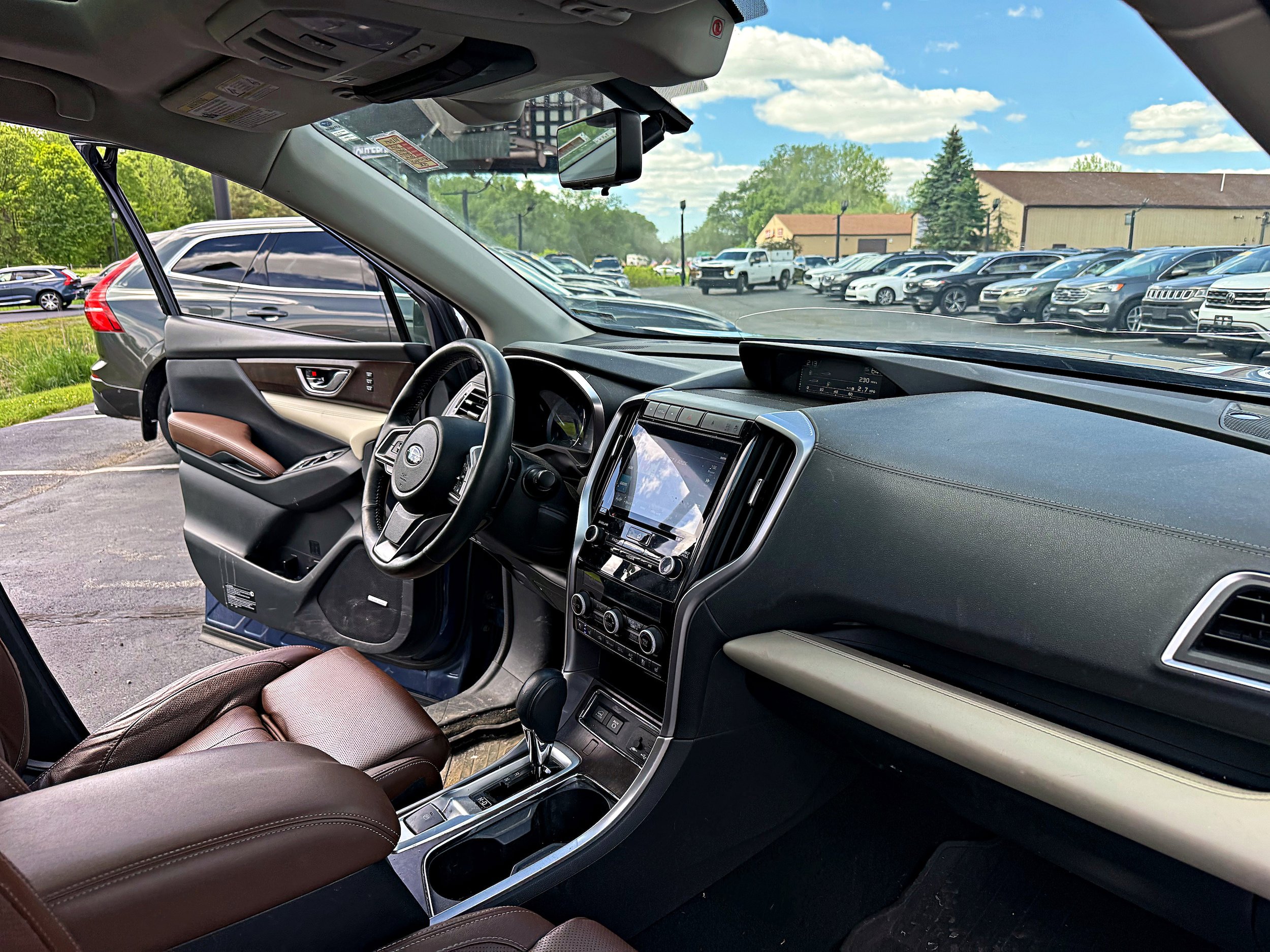 Used 2019 Subaru Ascent Touring AWD/4WD image 22