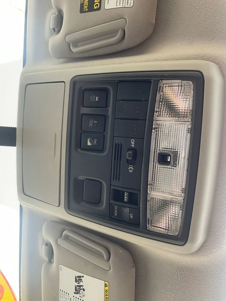Used 2012 Toyota 4Runner SR5 w/ Convenience Pkg AWD/4WD image 13