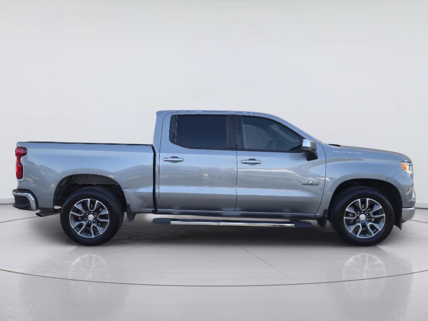 Used 2023 Chevrolet Silverado 1500 LT RWD image 6