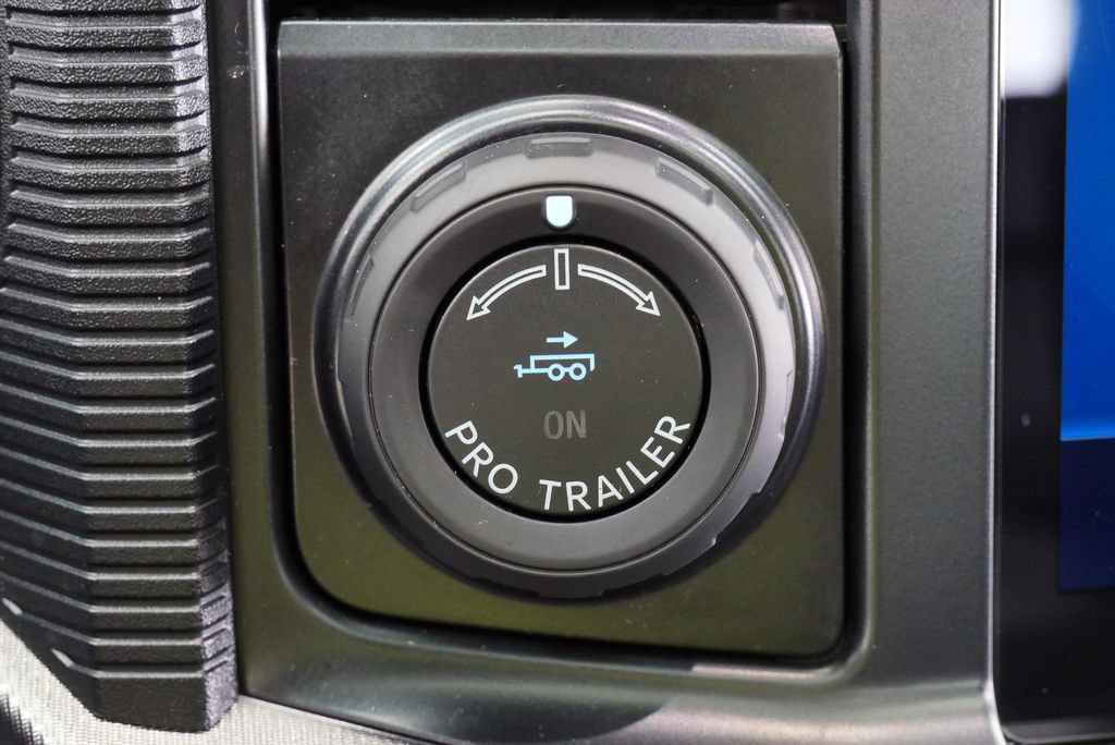 Used 2024 Ford F150 Lariat w/ Equipment Group 502A High AWD/4WD image 30