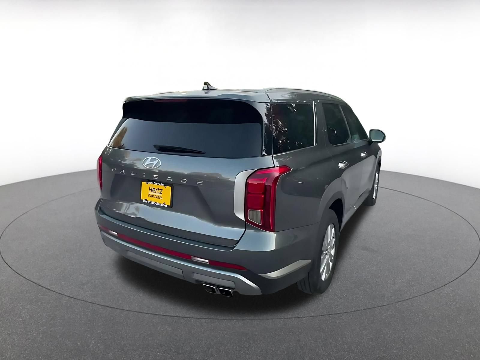Used 2025 Hyundai Palisade SEL FWD image 13