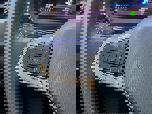 Used 2023 Volkswagen Jetta SE image 24