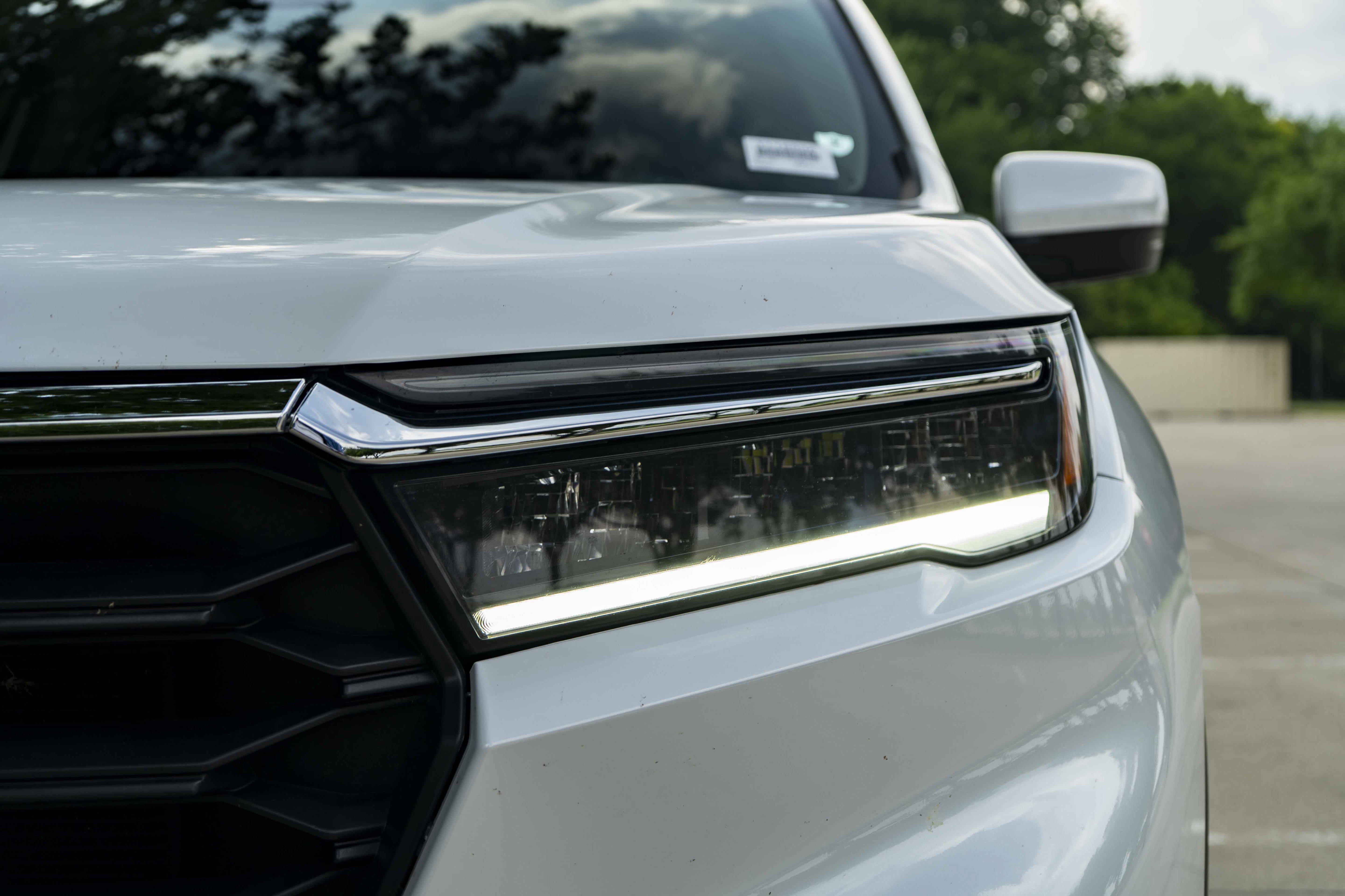 Used 2025 Honda Pilot EX-L image 11