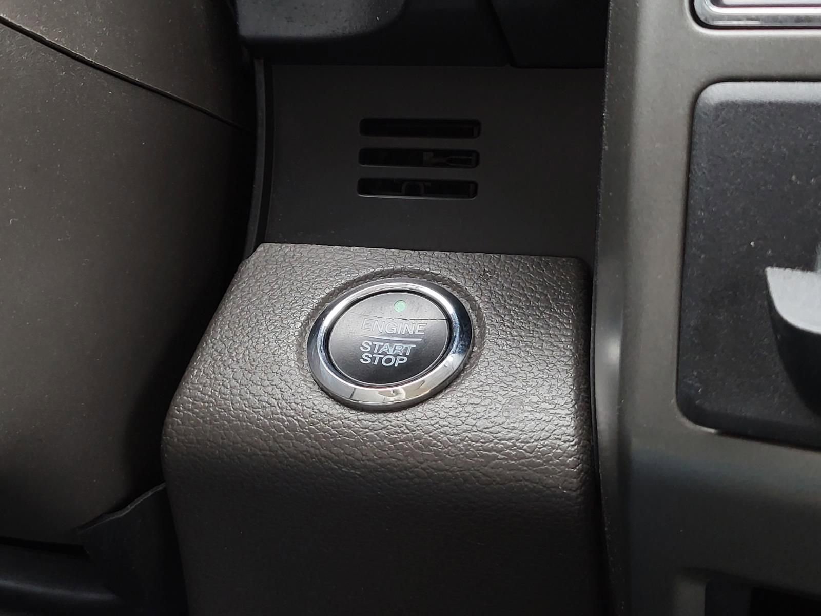 Used 2018 Ford Expedition XLT w/ Equipment Group 201A image 24