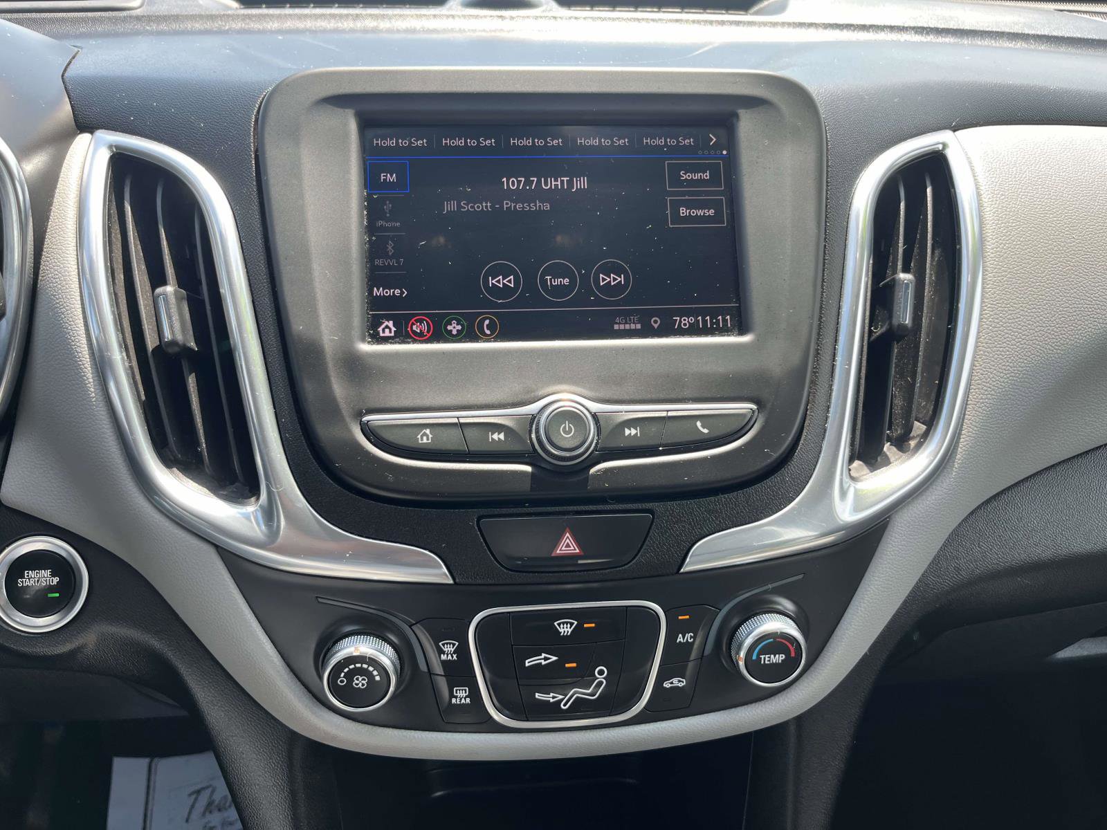 Used 2020 Chevrolet Equinox LS FWD image 14