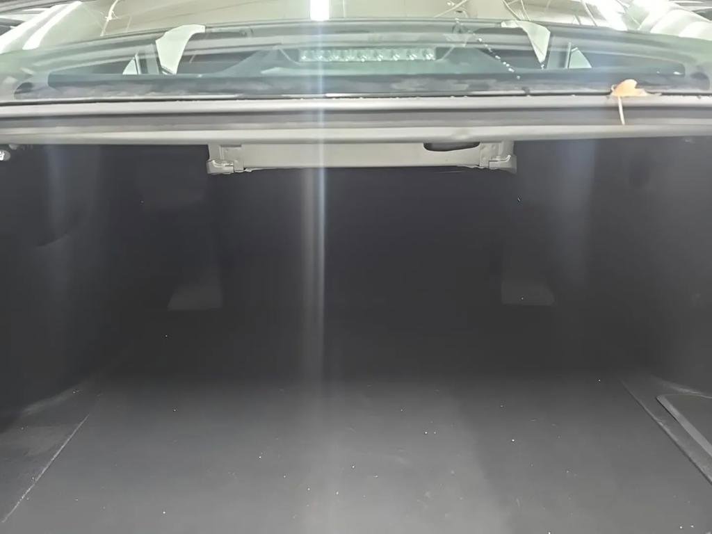 Used 2025 Toyota Camry LE image 16