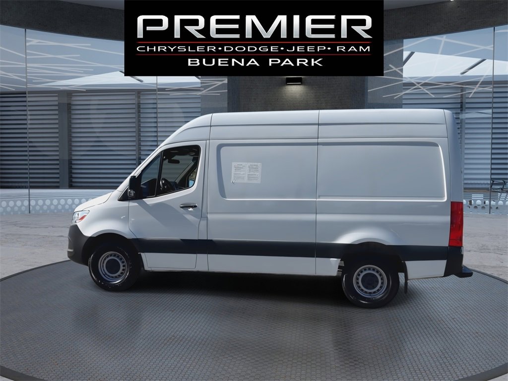 Used 2022 Mercedes-Benz Sprinter 2500 image 5