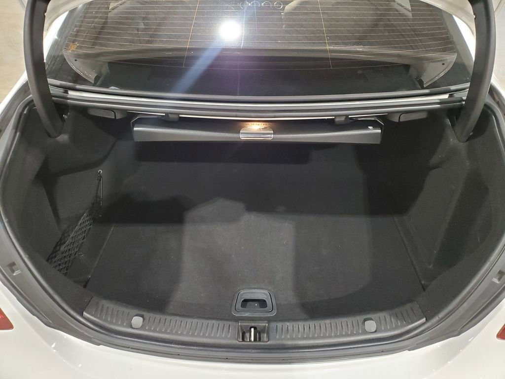 Used 2020 Mercedes-Benz E 350 Sedan image 41
