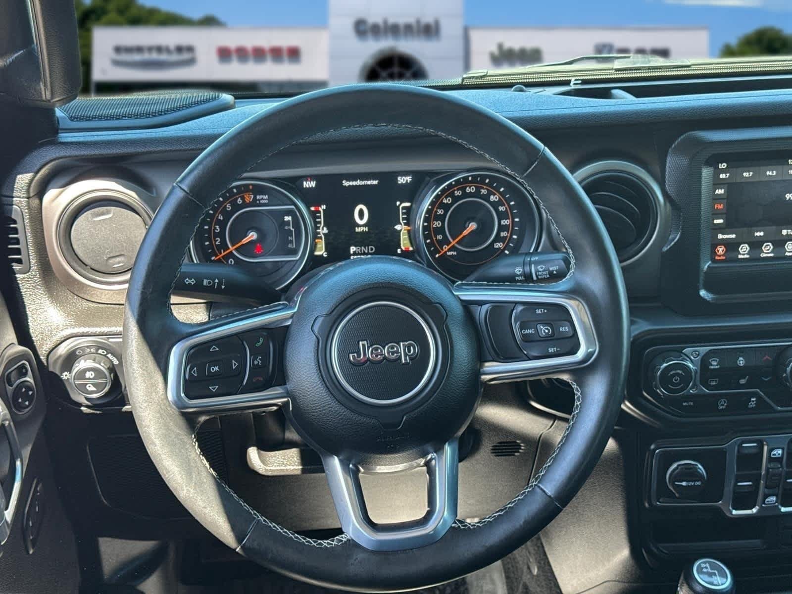 Used 2020 Jeep Gladiator Sport w/ Quick Order Package 24S AWD/4WD image 16