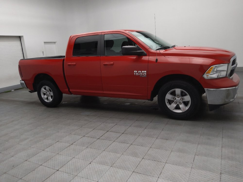 Used 2021 RAM 1500 Classic SLT image 11
