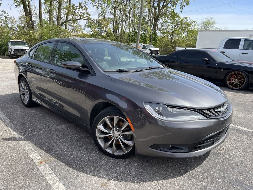 Used 2015 Chrysler 200 S w/ Comfort Group AWD/4WD image 12