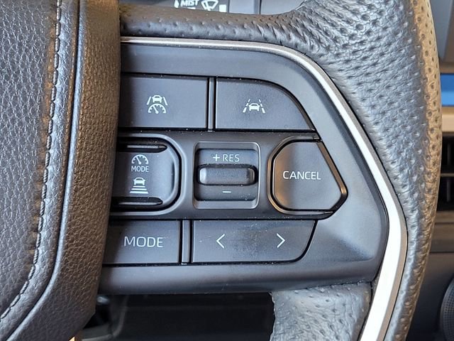 Certified 2025 Toyota Tacoma TRD Off-Road AWD/4WD image 30