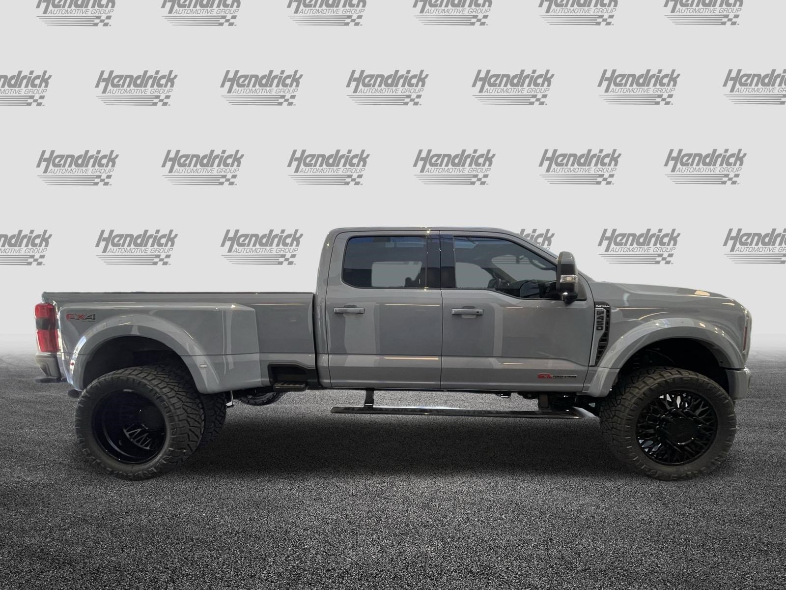 Used 2025 Ford F450 Platinum w/ Platinum Plus Package image 11