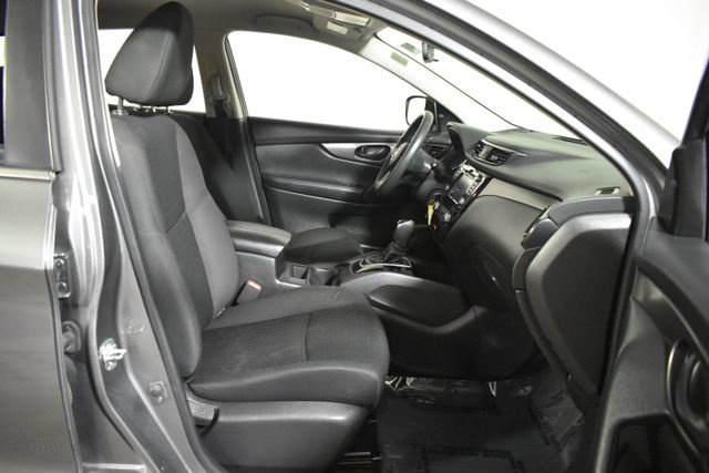 Used 2020 Nissan Rogue Sport S FWD image 31