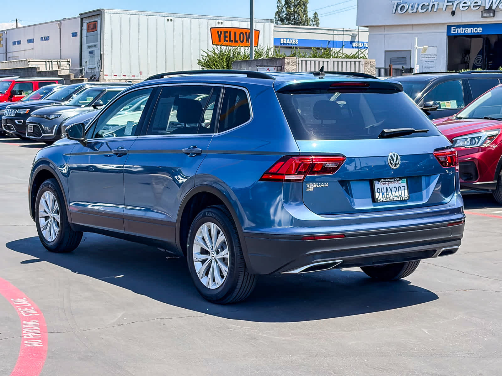 Used 2019 Volkswagen Tiguan SE FWD video 2