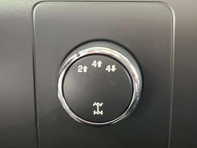 Used 2012 Chevrolet Silverado 2500 LT w/ Interior Plus Package image 19