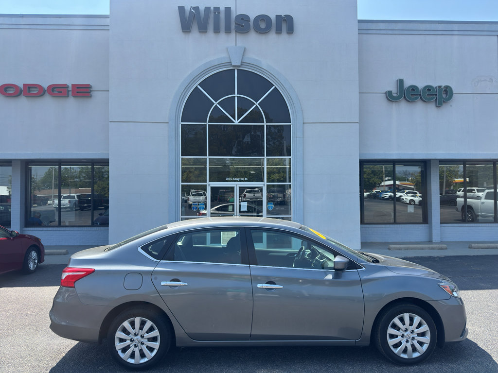 Used 2018 Nissan Sentra S FWD image 1