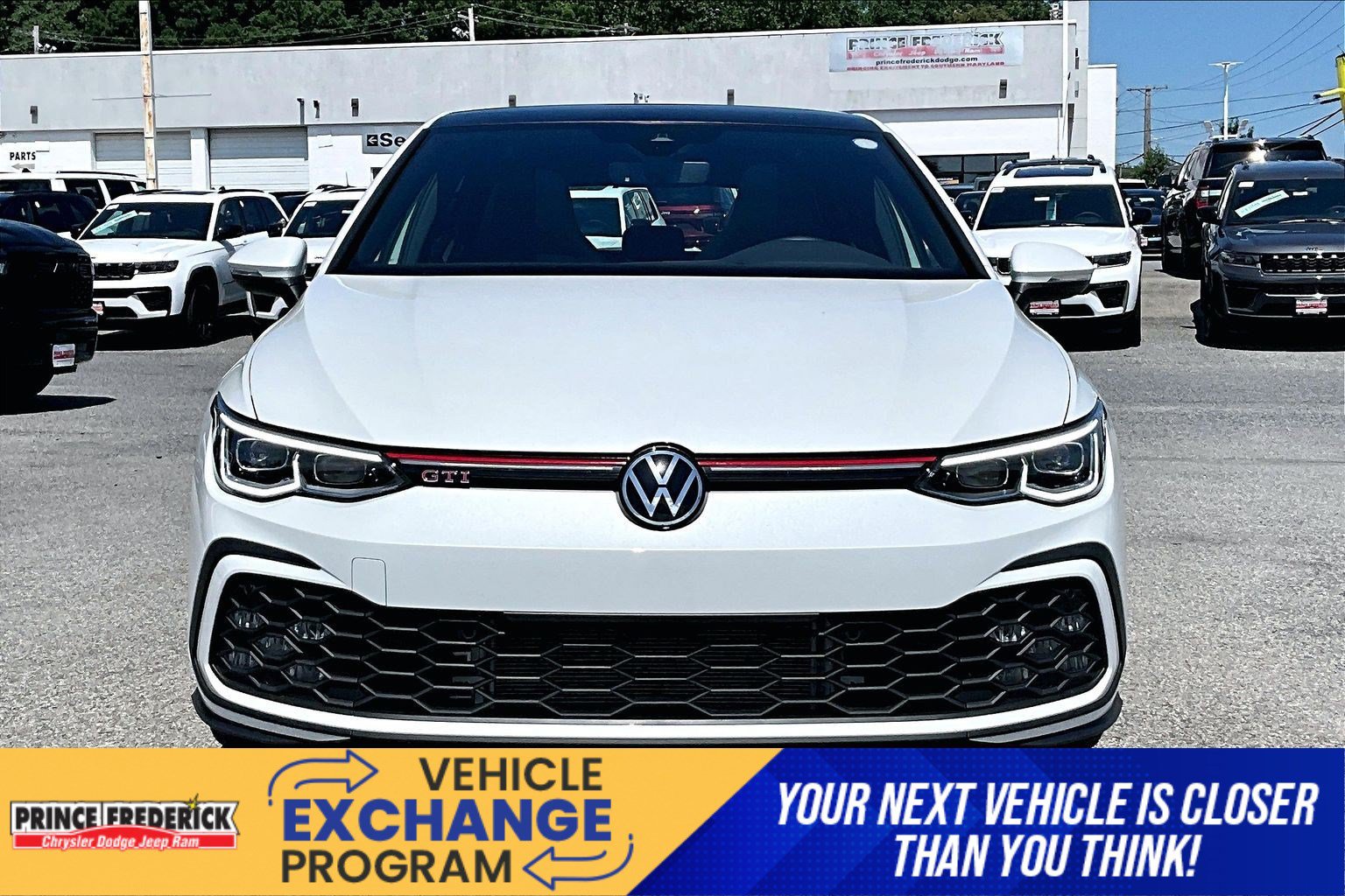 Used 2024 Volkswagen GTI SE FWD image 2