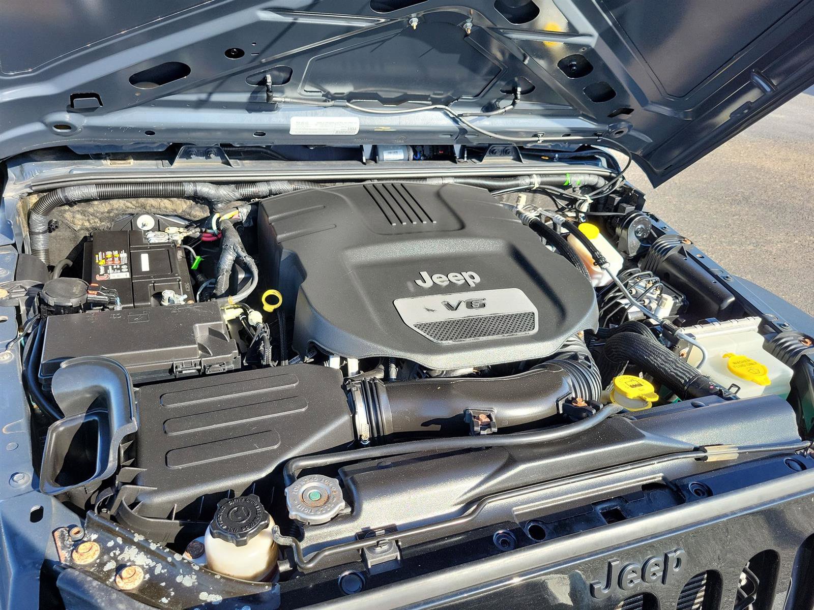 Used 2017 Jeep Wrangler Unlimited Sport image 25