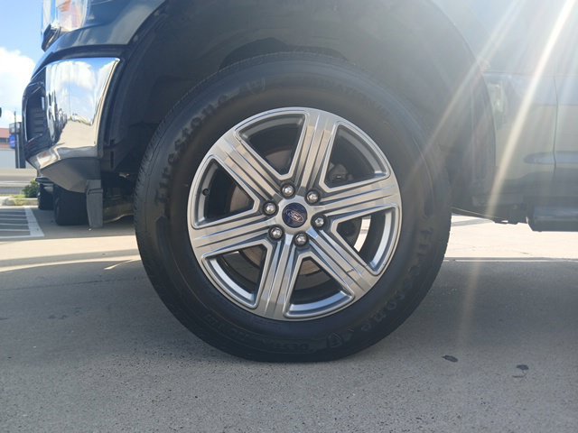 Used 2018 Ford F150 XLT AWD/4WD image 5