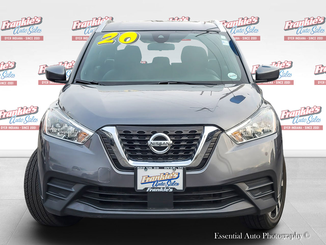 Used 2020 Nissan Kicks SV image 3