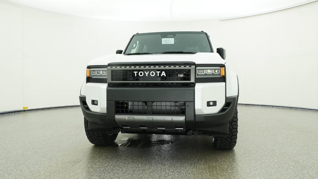 New 2027 Toyota XLT RWD image 18