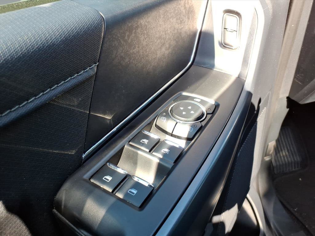 Used 2024 Ford F150 XLT w/ Mobile Office Package image 12