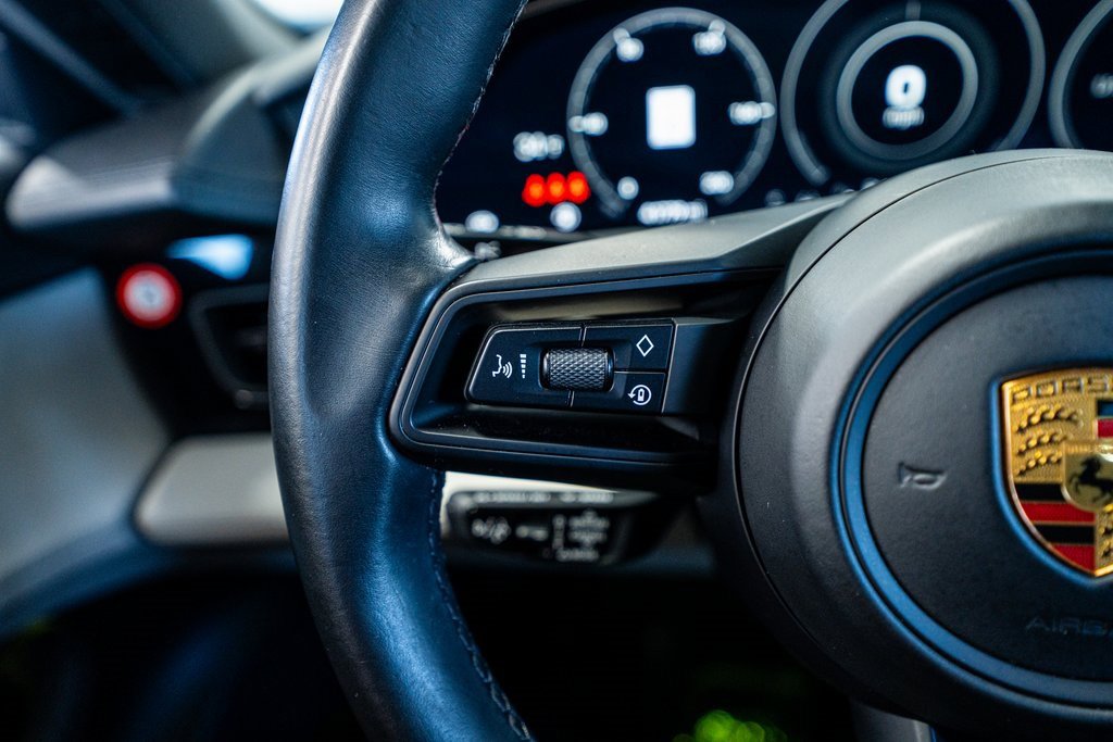 Used 2021 Porsche Taycan 4S image 40