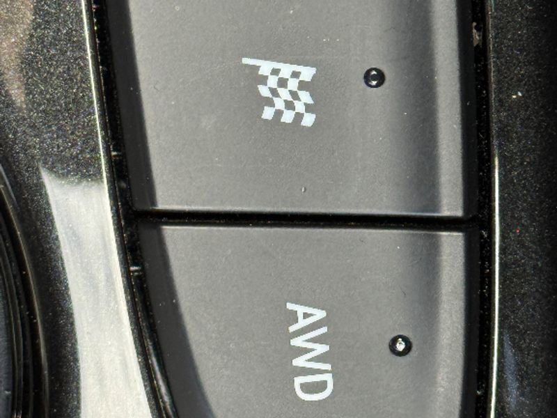 Used 2024 Chevrolet TrailBlazer LT w/ Convenience Package image 8