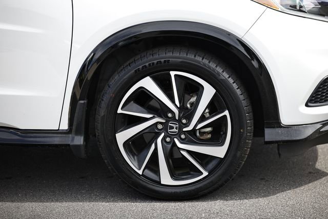 Certified 2020 Honda HR-V Sport image 11