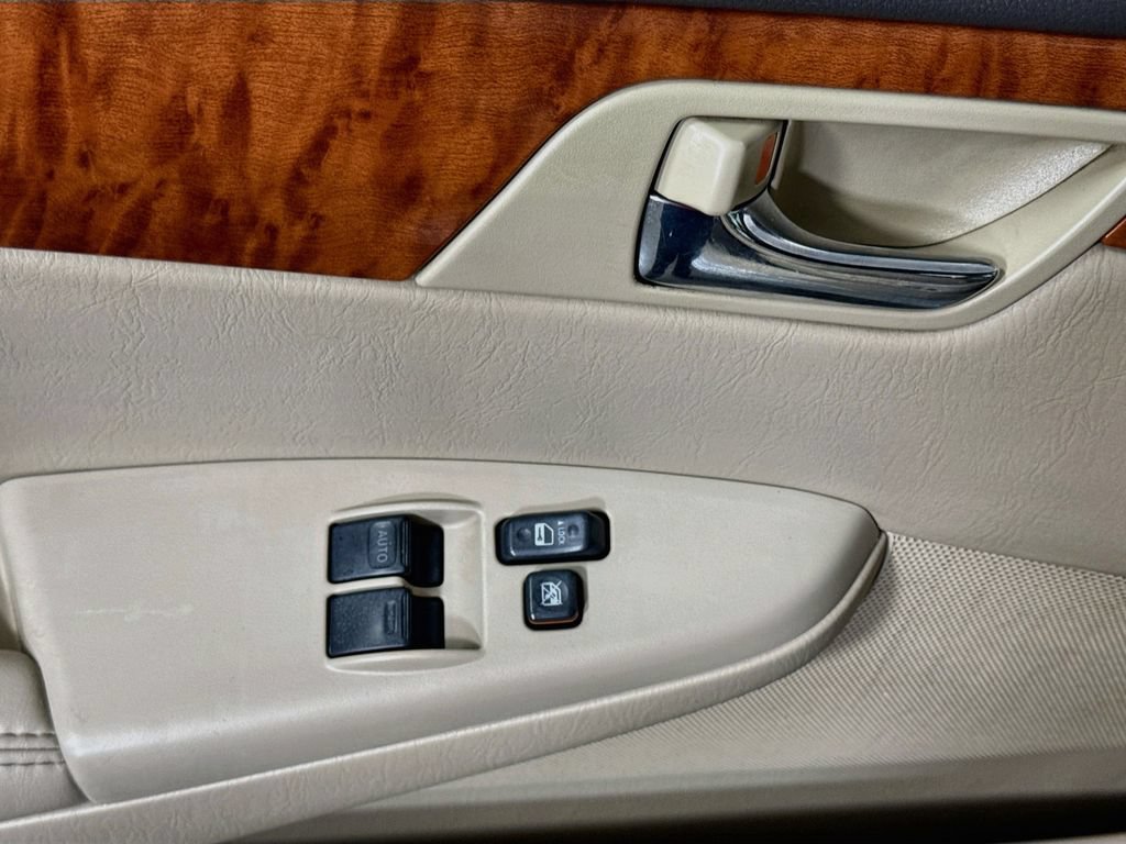 Used 2008 Toyota Solara SLE FWD image 16